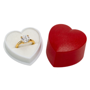 ESTUCHE CORAZON ROJO ANILLO INTERIOR BLANCO